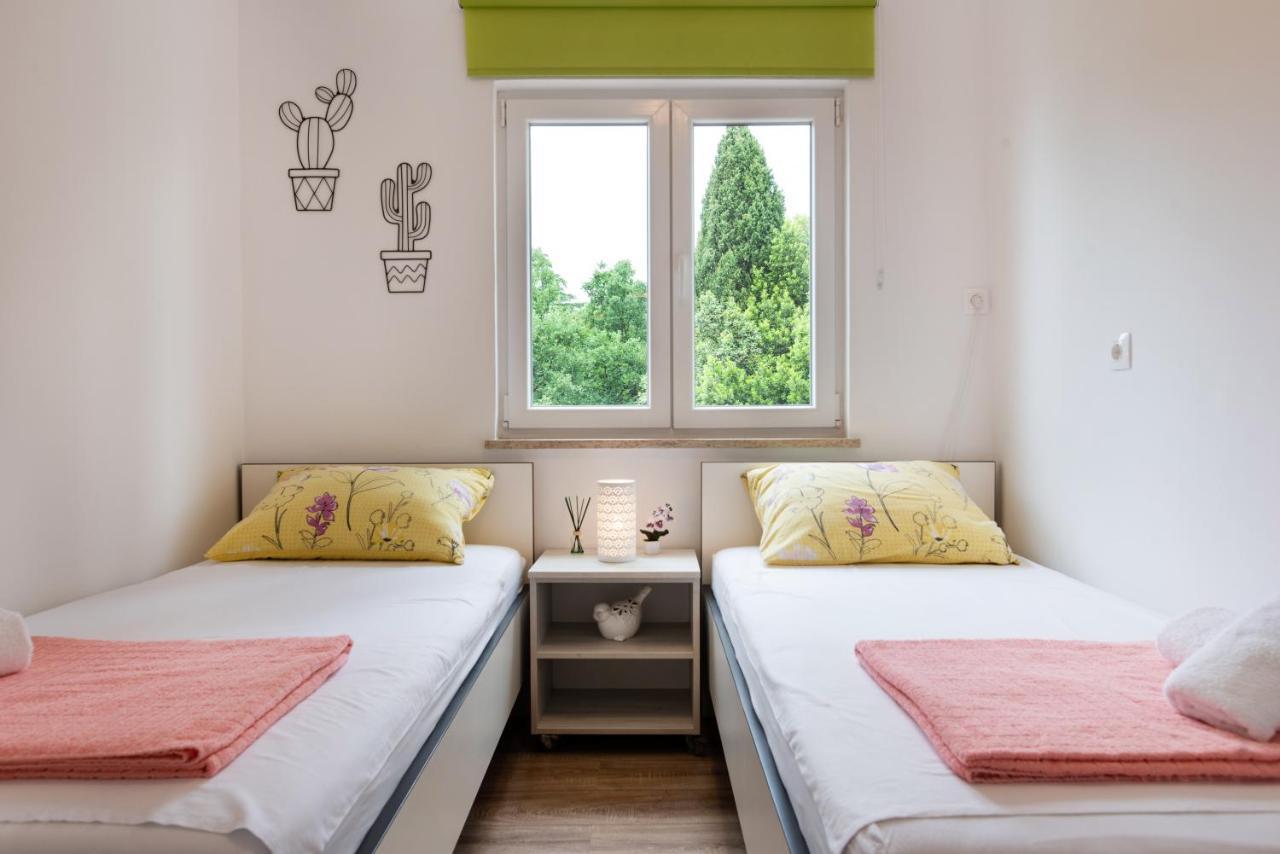 Superior Apartment Sincic Porec Ngoại thất bức ảnh